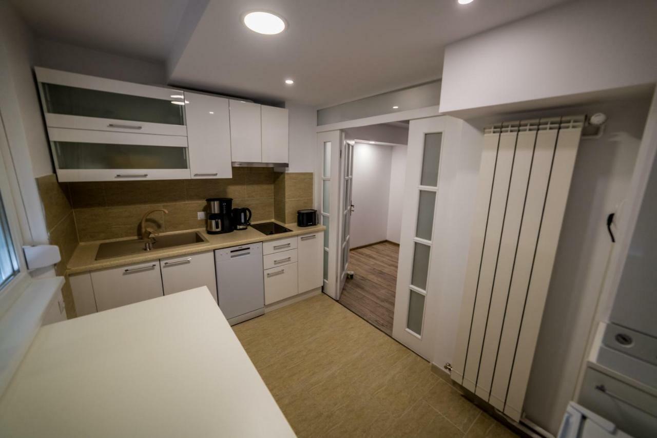Apartament Sorina Maria Apartamento Deva Exterior foto