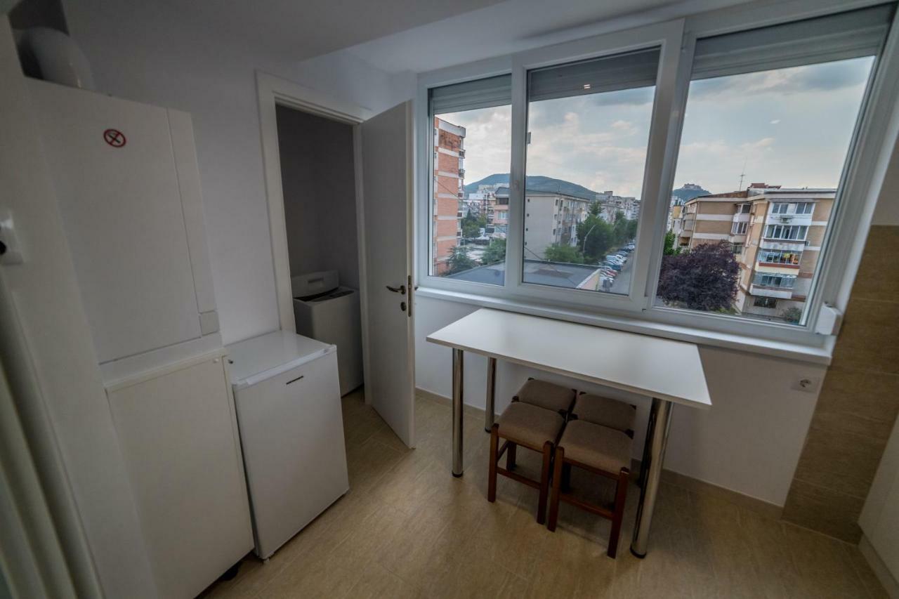 Apartament Sorina Maria Apartamento Deva Exterior foto